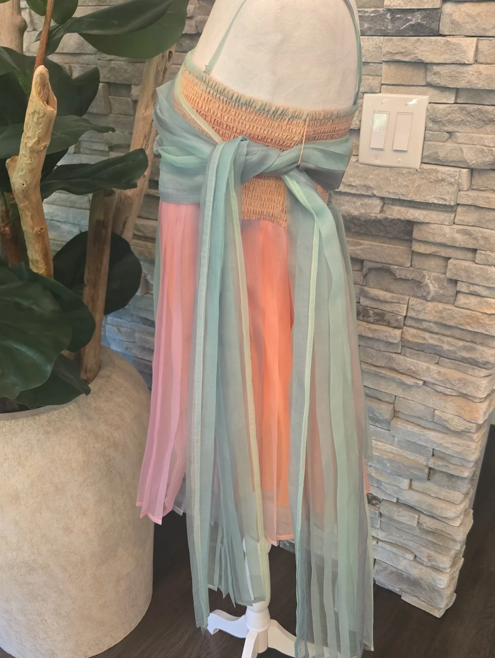 Free People In Rainbows Mini - Picture 4 of 5